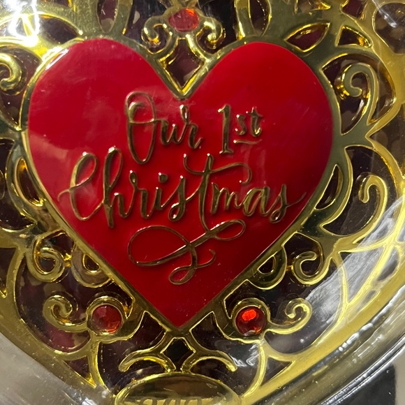 Hallmark “Our 1st Christmas 2021” Premium Golden Ruby Locket Tree Ornament New - Picture 3 of 6
